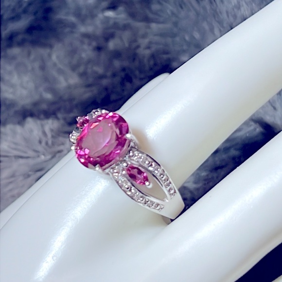 Oval Pink Topaz 3.85ctw. - Picture 12 of 13